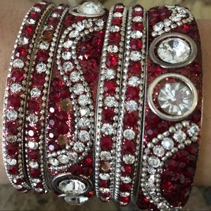 DISCOUNT Red jewel bangles✨| H I G H Q U A L I T Y